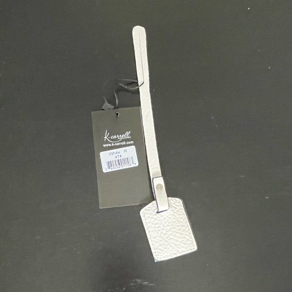 NWT “K•Carroll” Bag Tag, Monogram Letter "R" White Bag Tag with "Black" Letter - Picture 2 of 6